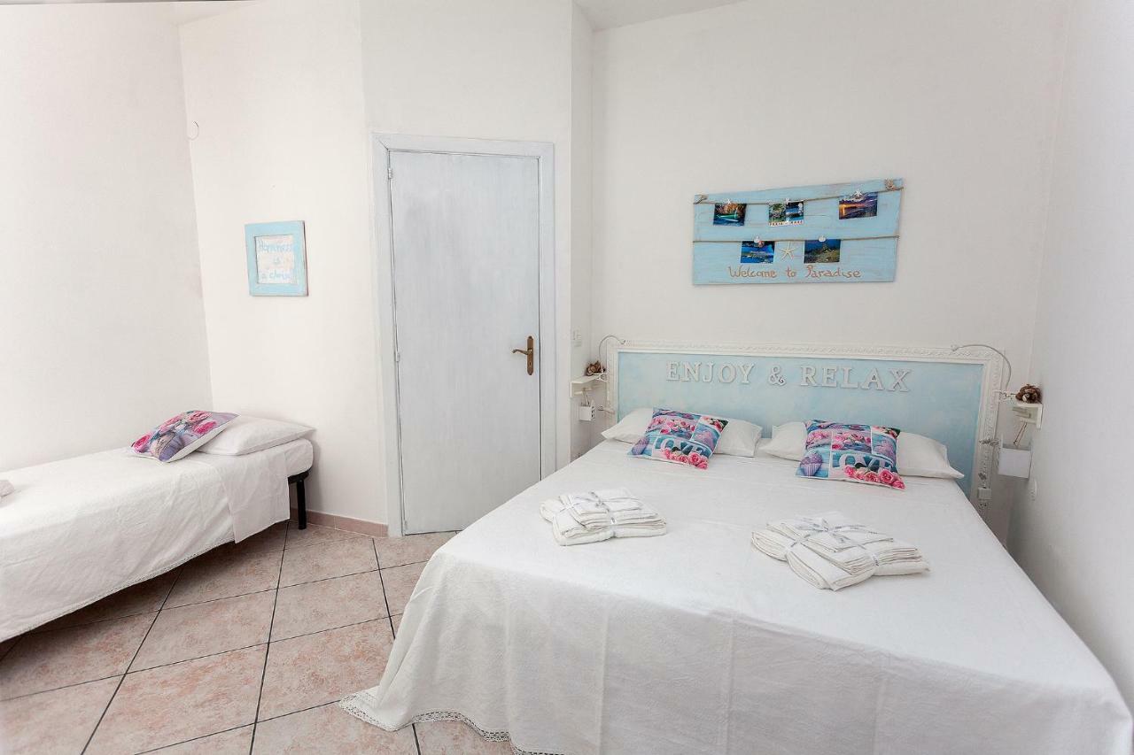 Lulu Marin Casa Vacanze Praia A Mare Exterior foto